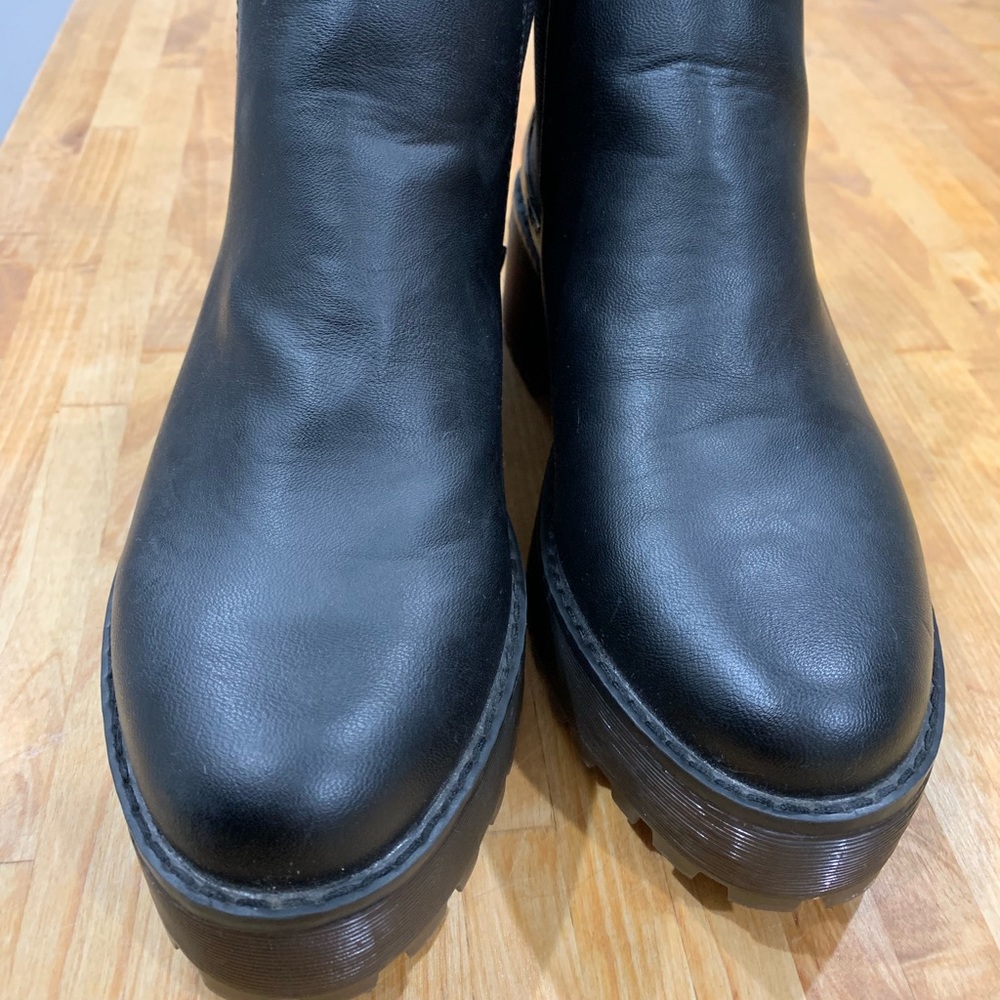 HM Ankle Boots